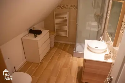 Salle de bains dans l'établissement Gîte de la Pâture