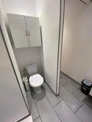 Salle de bains dans l'établissement Maison de ville