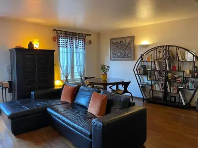 Coin salon dans l'établissement Appartement sur le parvis de la cathédrale