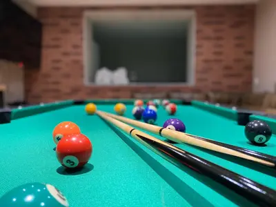 Billard dans l'établissement Un moment hors du temps - Jacuzzi - Billard -Baby-Foot- Parking - 167