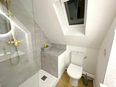 Salle de bains dans l'établissement La Suite ALOHA, Elegant & Cosy