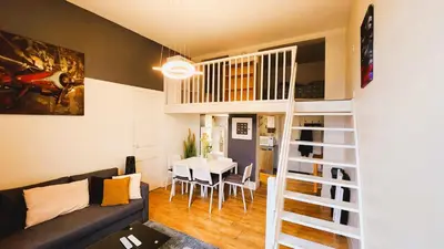 Coin salon dans l'établissement Le Fontenelle Appartement hyper centre par beds76