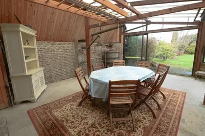 Balcon ou terrasse dans l'établissement l'Inattendue Maison avec Jardin