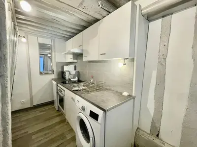 Cuisine ou kitchenette dans l'établissement petit studio près du centre - 186