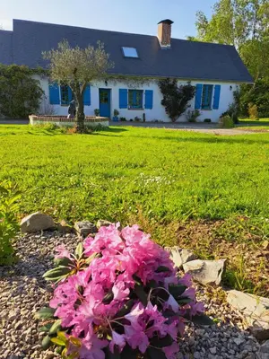 Jardin de l'établissement Les suites d'Élise - Suite Louane