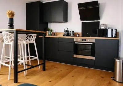 Cuisine ou kitchenette dans l'établissement White House - THE SUNNY avec TERRASSE et PARKING privé - 20 min CENTRE