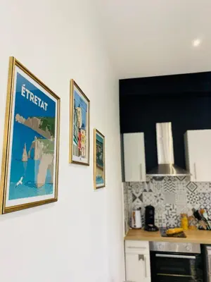 Cuisine ou kitchenette dans l'établissement Le Rituel St Maclou, hyper centre vue sur église