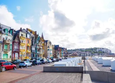 Vue générale sur Saint-Martin-le-Gaillard ou vue de la ville depuis la maison de vacances