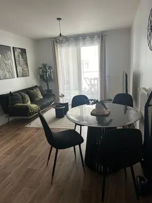 Plan de l'établissement Cosy house à 6 min du RER A et PSA