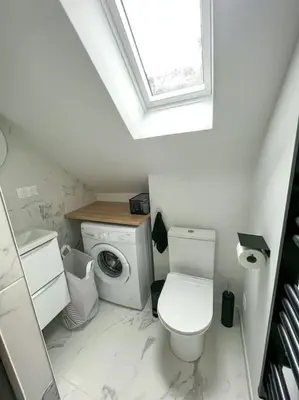 Salle de bains dans l'établissement Le Central 3 - Pépite en centre ville d’Elbeuf
