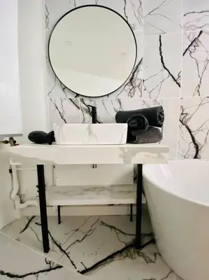 Salle de bains dans l'établissement L’intemporel