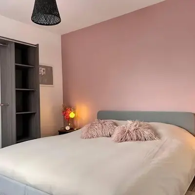 La Romance