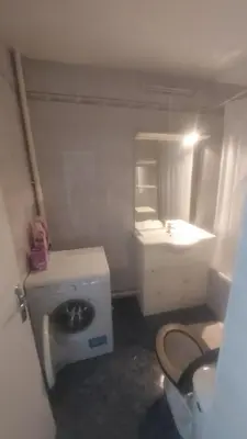 Salle de bains dans l'établissement Cosy95
